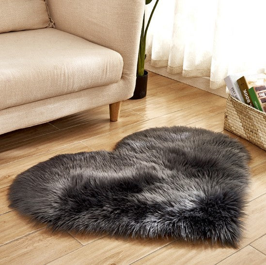 Plush Heart Shaped Carpet Non-Slip Fluffy Rug