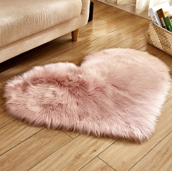 Plush Heart Shaped Carpet Non-Slip Fluffy Rug