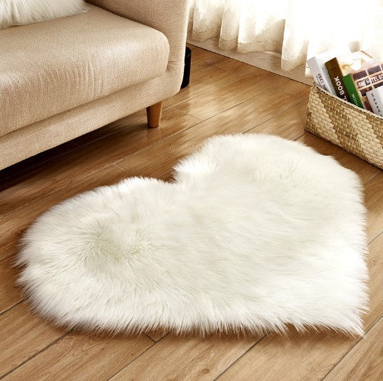 Plush Heart Shaped Carpet Non-Slip Fluffy Rug